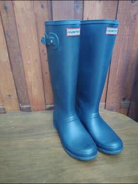 Hunter Tall Black Rain Boots